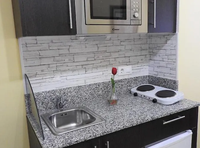 Flores 2 Holiday home