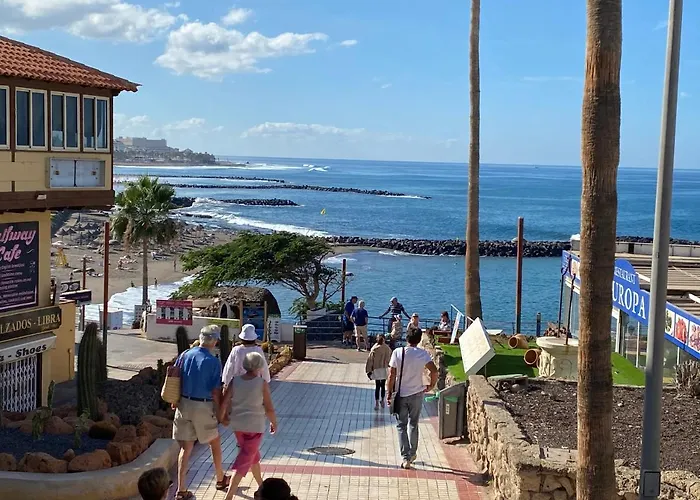 Flores 2 * Playa de las Americas (Tenerife)