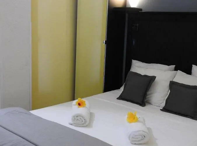 Flores 2 Casa vacanze *